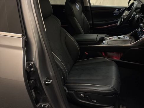 Certified 2023 Genesis GV80 2.5T w/ Prestige 20" Package image 24