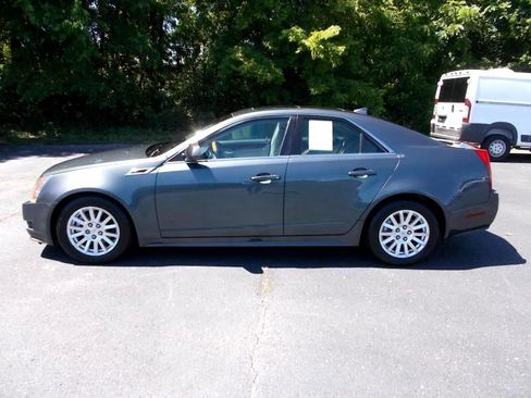 Used 2011 Cadillac CTS Luxury image 3