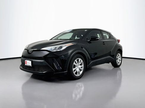 Certified 2021 Toyota C-HR LE FWD image 3