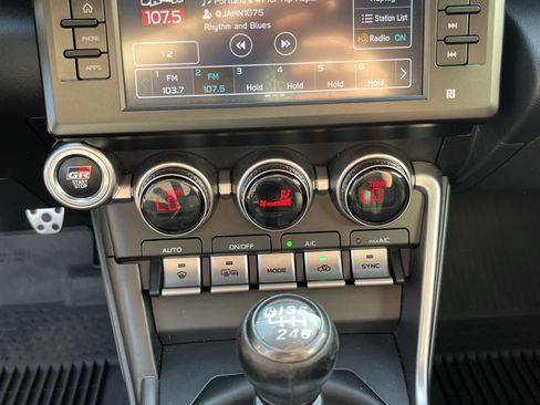 Certified 2023 Toyota GR86 Premium RWD image 23