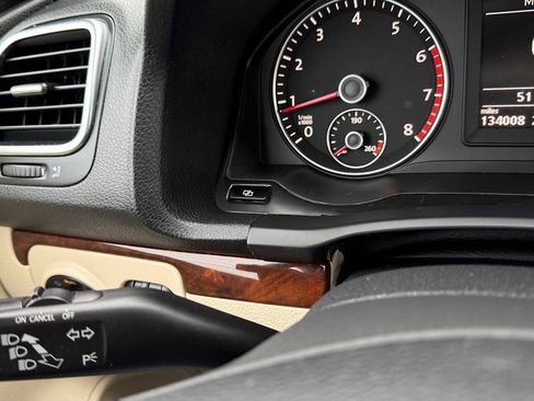 Used 2010 Volkswagen Eos Lux image 20