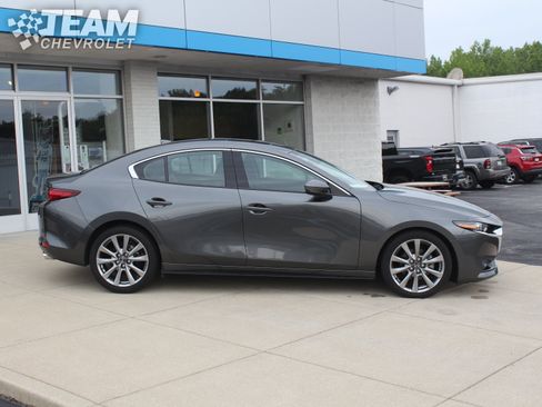 Used 2023 MAZDA MAZDA3 s AWD/4WD image 3
