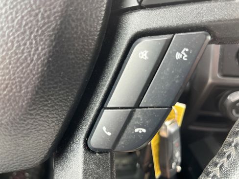 Used 2019 Ford F150 XLT w/ Equipment Group 302A Luxury AWD/4WD image 27