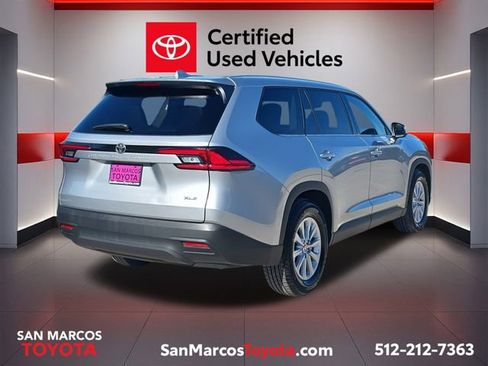 Certified 2025 Toyota Grand Highlander FWD image 5