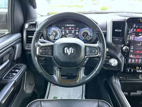 Used 2019 RAM 1500 Limited AWD/4WD image 11