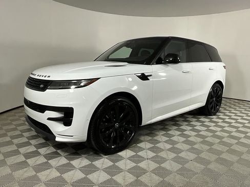 Used 2025 Land Rover Range Rover Sport Dynamic SE image 1