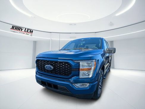 Used 2022 Ford F150 XL w/ STX Appearance Package RWD image 5