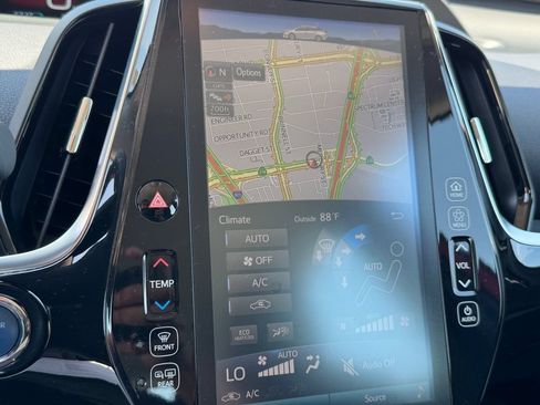 Used 2020 Toyota Prius Prime Limited w/ Carpet Mat Package FWD image 13
