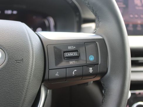 Used 2025 INFINITI QX60 Luxe AWD/4WD image 41