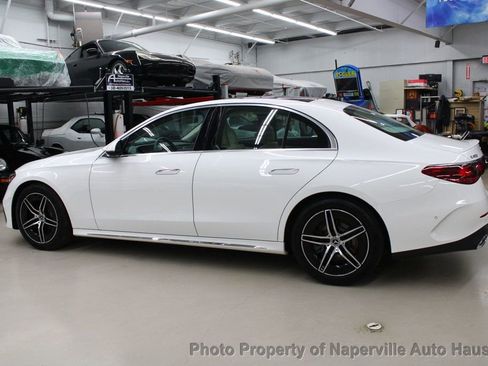 Used 2025 Mercedes-Benz E 450 4MATIC Sedan image 4