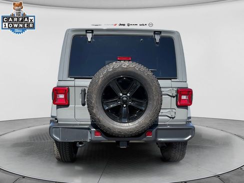Certified 2021 Jeep Wrangler Unlimited Sahara AWD/4WD image 4