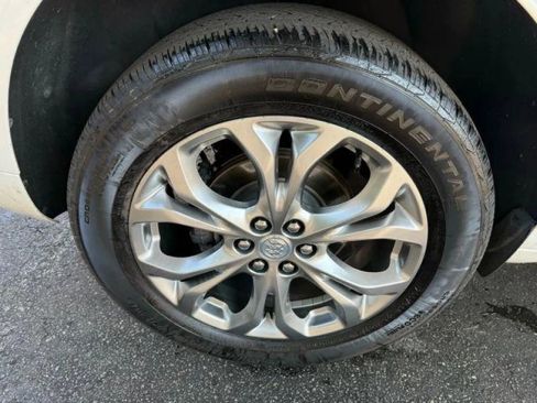 Used 2021 Buick Enclave Avenir w/ Avenir Technology Package AWD/4WD image 50
