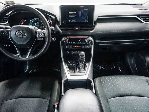 Certified 2025 Toyota RAV4 XLE w/ Convenience Package image 15