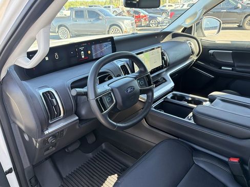 New 2026 Ford Expedition Max Platinum w/ Driver's Package AWD/4WD image 20