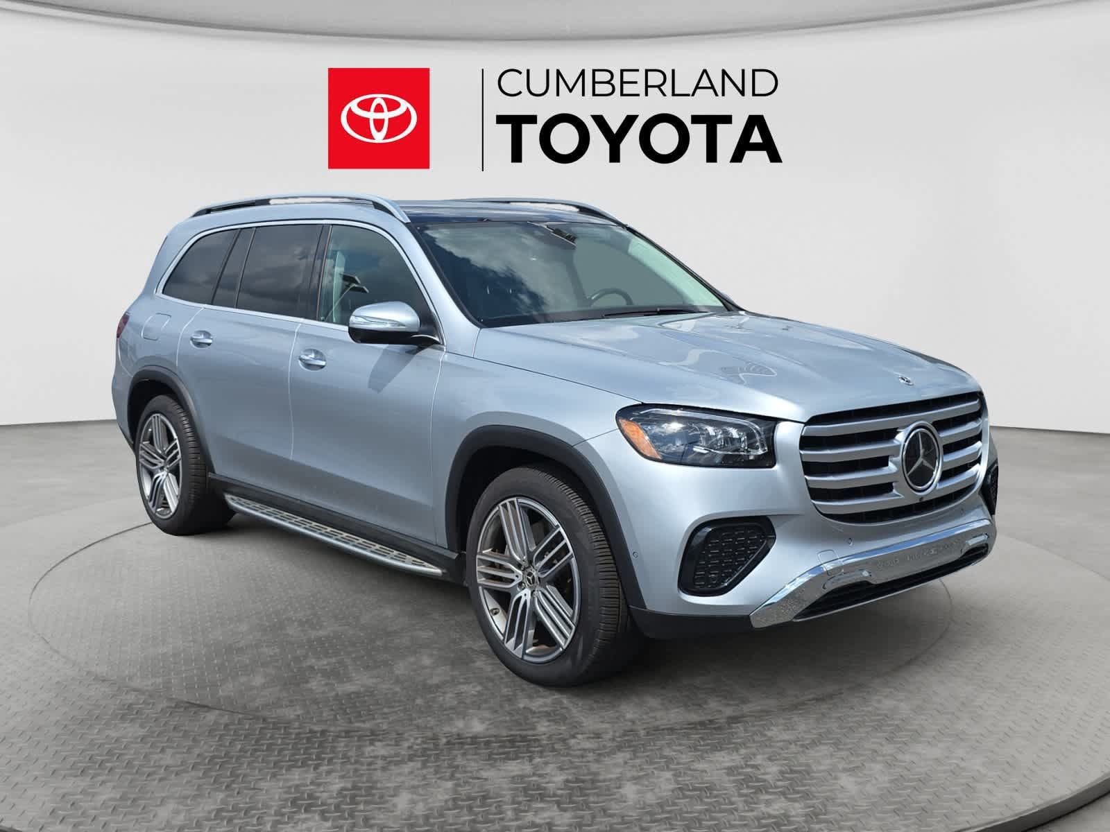 Used 2025 Mercedes-Benz GLS 450 4MATIC image 7