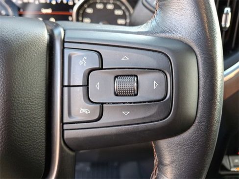 Used 2020 GMC Sierra 1500 AT4 w/ Off-Road Performance Package image 24