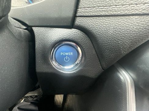 Used 2022 Toyota RAV4 XLE w/ Convenience Package AWD/4WD image 15