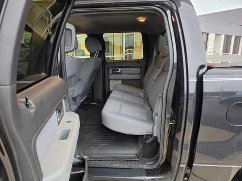 Used 2014 Ford F150 XLT w/ Equipment Group 302A Luxury AWD/4WD image 17