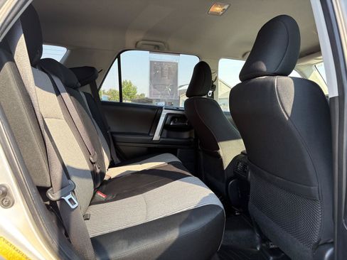 Used 2019 Toyota 4Runner SR5 AWD/4WD image 22