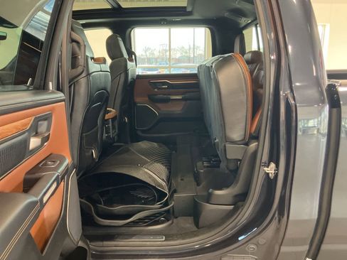 Used 2019 RAM 1500 Laramie Longhorn AWD/4WD image 31