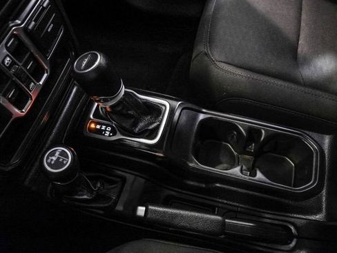 Used 2020 Jeep Gladiator Sport w/ Quick Order Package 24S image 24