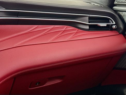 Used 2023 Maserati Grecale Modena image 15