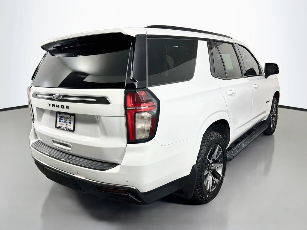 Certified 2022 Chevrolet Tahoe Z71 w/ Luxury Package AWD/4WD image 7