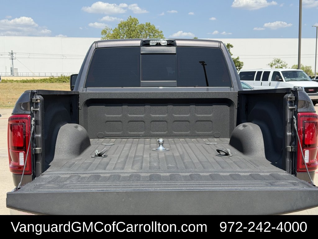 Used 2025 RAM 2500 Limited AWD/4WD image 34