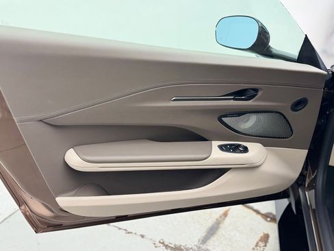 New 2025 Aston Martin V8 Vantage Coupe image 27