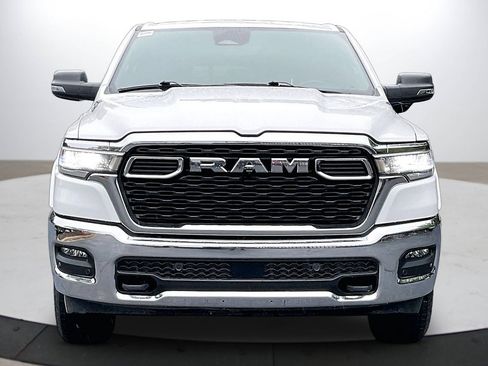 Used 2025 RAM 1500 Big Horn AWD/4WD image 3