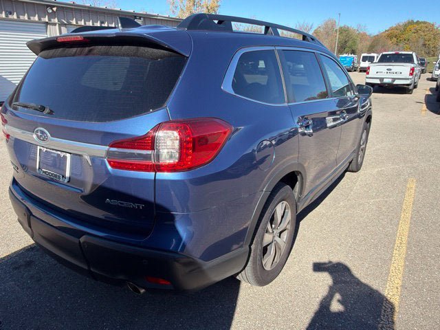 Used 2022 Subaru Ascent Premium w/ Convenience Package AWD/4WD image 11