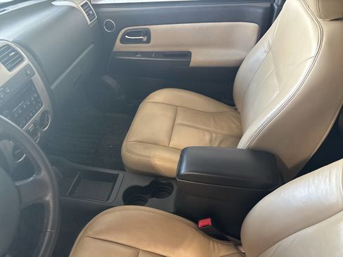 Used 2010 Chevrolet Colorado LT image 11