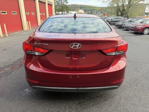 Used 2014 Hyundai Elantra SE w/ Option Group 02 image 4