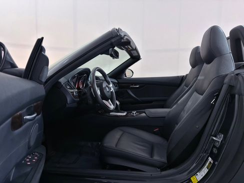 Used 2013 BMW Z4 sDrive28i image 28