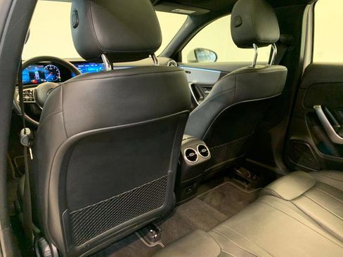 Used 2022 Mercedes-Benz A 220 4MATIC image 48