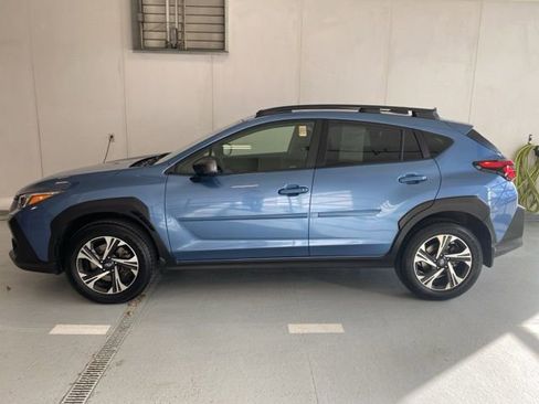 Used 2024 Subaru Crosstrek 2.0i Premium image 8