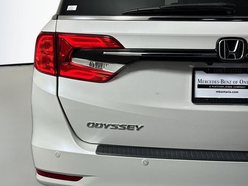 Used 2024 Honda Odyssey Touring image 15