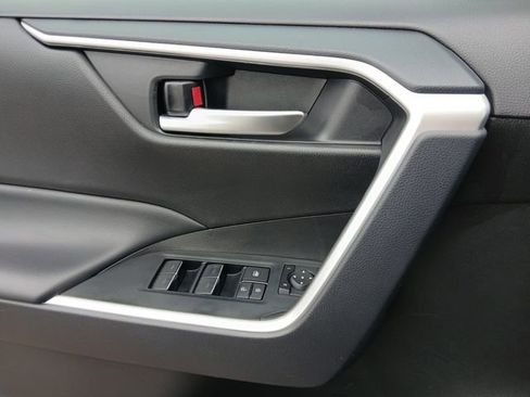 Used 2024 Toyota RAV4 XLE Premium image 17