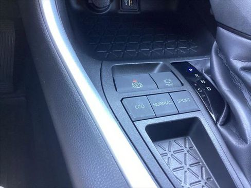 Certified 2023 Toyota RAV4 LE FWD image 19