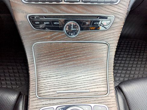 Used 2018 Mercedes-Benz C 300 Cabriolet image 26