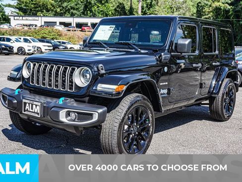 Used 2024 Jeep Wrangler Unlimited Sahara image 3