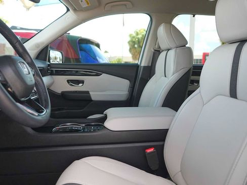 Certified 2026 Honda Pilot EX-L image 10