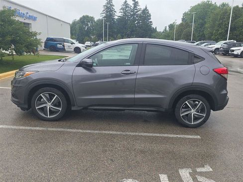 Used 2021 Honda HR-V EX image 12