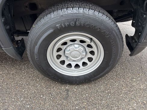 Certified 2024 GMC Sierra 1500 Pro w/ Pro Value Package image 9