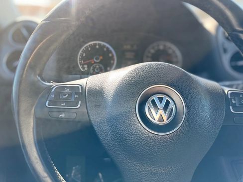 Used 2013 Volkswagen Tiguan SEL image 21