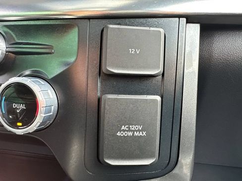 Used 2023 Ford F150 Lariat AWD/4WD image 42