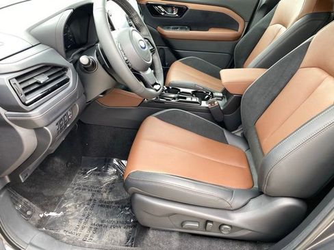 New 2026 Subaru Forester Touring AWD/4WD image 10