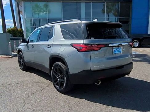 Certified 2023 Chevrolet Traverse LT FWD image 6