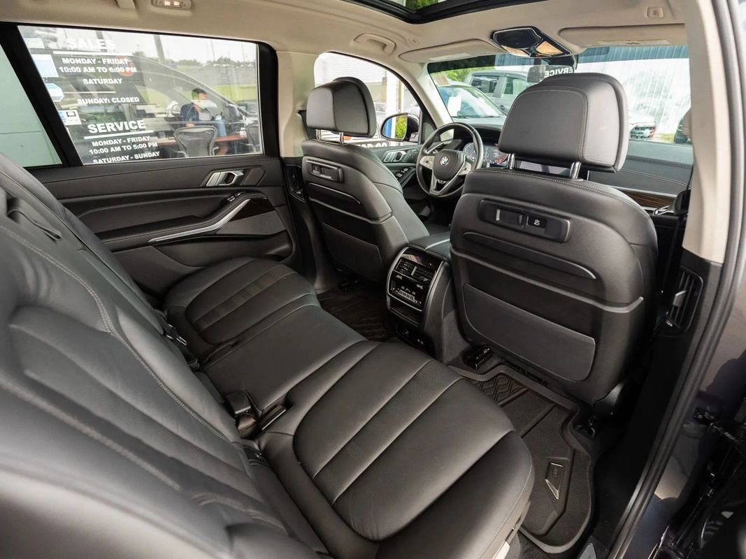 Used 2020 BMW X7 xDrive40i w/ Premium Package AWD/4WD image 27