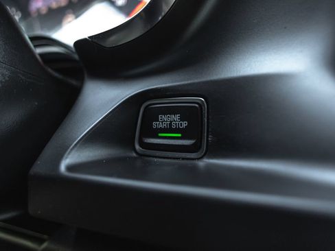 Used 2021 Chevrolet Camaro SS RWD image 15
